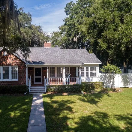Buy this 2 bed house on Grace Episcopal School in Northeast 12th Avenue, Ocala