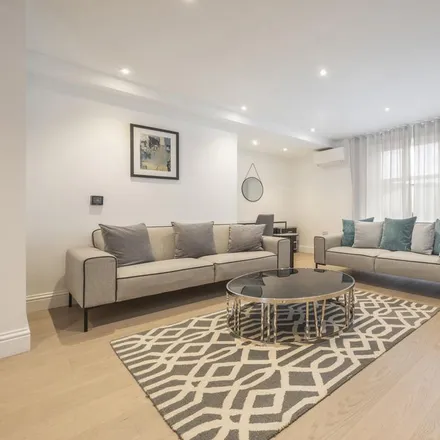 Image 2 - 105 King's Road, London, SW3 4XB, United Kingdom - Apartment for rent