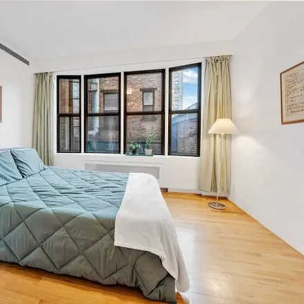 Image 7 - 603 West 111th Street, New York, NY 10025, USA - Apartment for sale