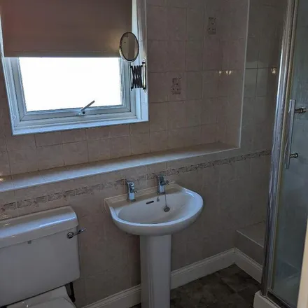 Rent this 1 bed apartment on Sparkbridge in Basildon, SS15 6QJ
