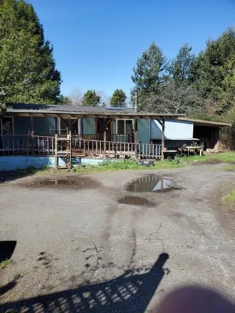 Image 1 - 201 Glenwood Lane, Glendale, Humboldt County, CA 95519, USA - House for sale
