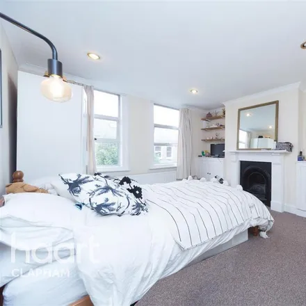 Rent this 3 bed house on Collingwood Court Nursing Centre in 63A Nelson's Row, London