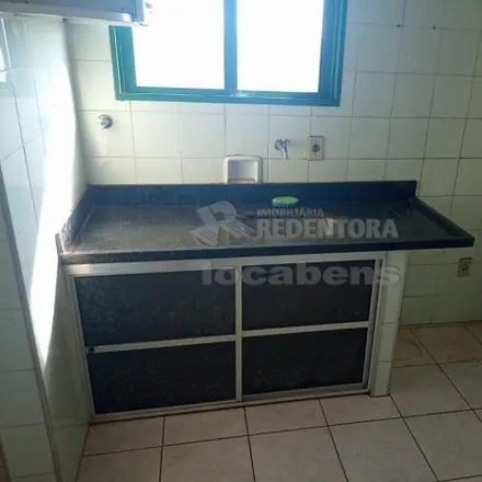 Buy this 2 bed apartment on Rua Conselheiro Saraiva in Loteamento Vila Nova, São José do Rio Preto - SP