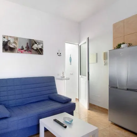 Image 2 - Arico, Carretera General del Sur, 38580 Arico, Spain - Apartment for rent