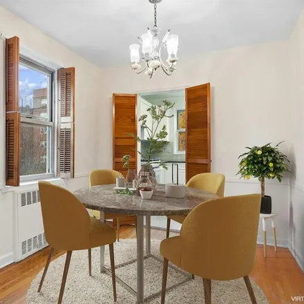 Image 5 - 68-61 YELLOWSTONE BLVD 314 in Forest Hills - Apartment for sale
