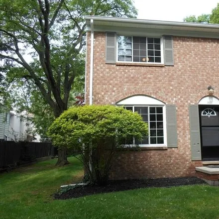 Buy this 3 bed townhouse on 2030 Wickham St in Royal Oak, Michigan