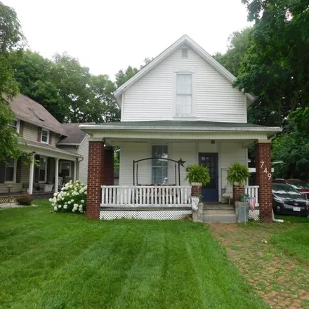 Buy this 2 bed house on 749 N Main St in Urbana, Ohio