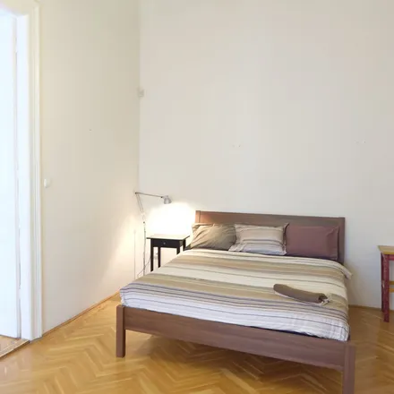 Image 7 - Budapest, Stollár Béla utca 22, 1055, Hungary - Room for rent