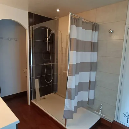 Rent this 5 bed apartment on Route de Château-la-Vallière in 37360 Semblançay, France