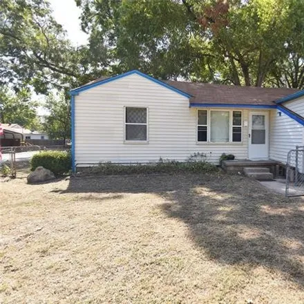Buy this 3 bed house on 3704 West 42nd Street in Tulsa, OK 74107
