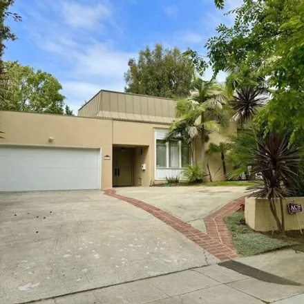 Rent this 3 bed house on 1033 Hilts Avenue in Los Angeles, CA 90024