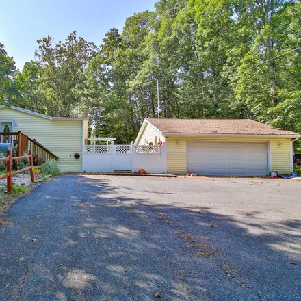Image 1 - 4195 Pine Ridge Drive, Pine Ridge, Lehman Township, PA 18324, USA - House for sale