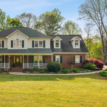 Buy this 5 bed house on 373 East Killarney Lake in Moore, Spartanburg County