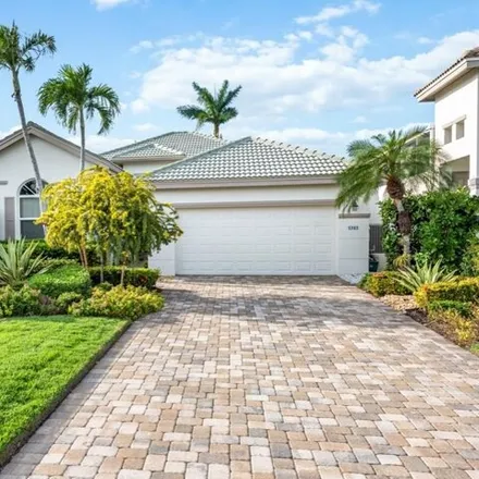 Rent this 3 bed house on Windstar on Naples Bay in Florida Avenue, Collier County