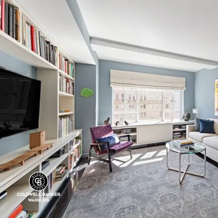 Image 7 - 52 East 72nd Street, New York, NY 10021, USA - Apartment for sale