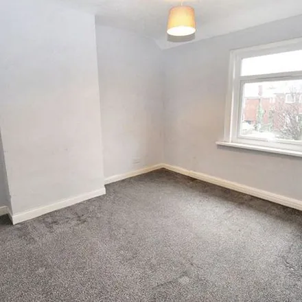 Rent this 3 bed townhouse on Harlow Place in Newcastle upon Tyne, NE7 7ES