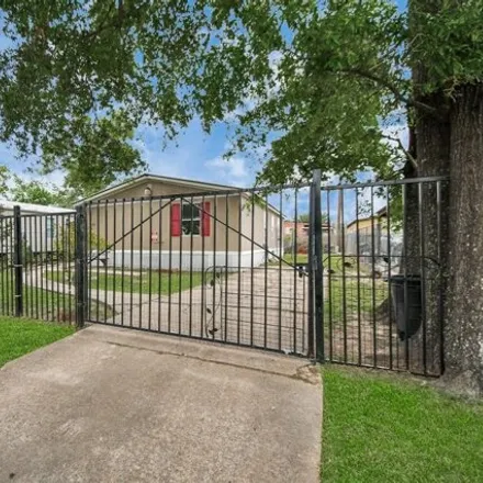Buy this 3 bed house on 12030 Blue Island Drive in Harris County, TX 77044