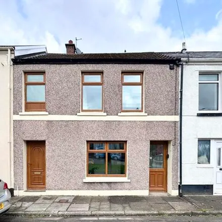 Buy this 3 bed townhouse on Tramway in Hirwaun, CF44 9NY