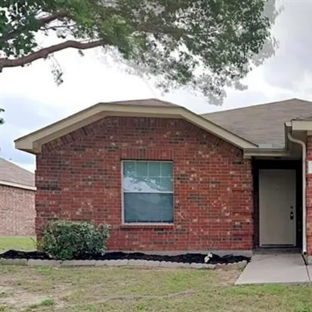 Rent this 4 bed house on 1265 Mountain Peak Drive in Fort Worth, TX 76052