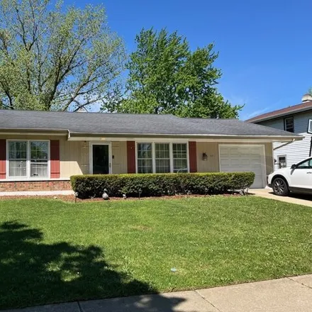Buy this 3 bed house on 169 South Schmidt Road in Bolingbrook, IL 60440