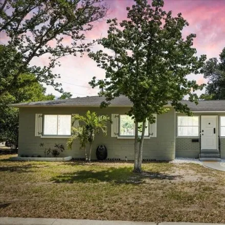 Buy this 3 bed house on 2577 48th Street North in Saint Petersburg, FL 33713