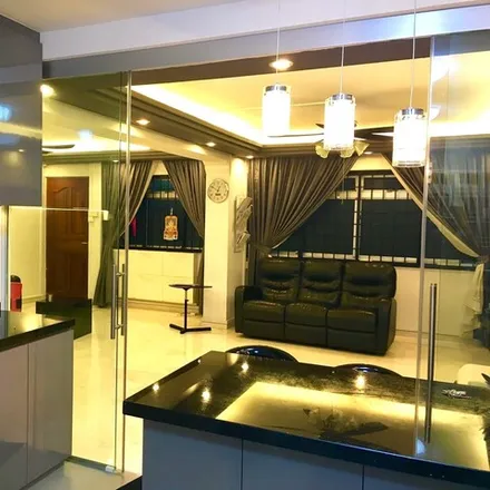 Rent this 3 bed apartment on 635 Pasir Ris Drive 1 in Singapore 510635, Singapore