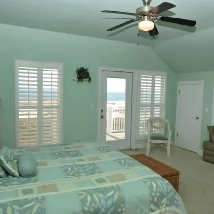 Rent this 6 bed house on Gulf Shores in AL, 36542