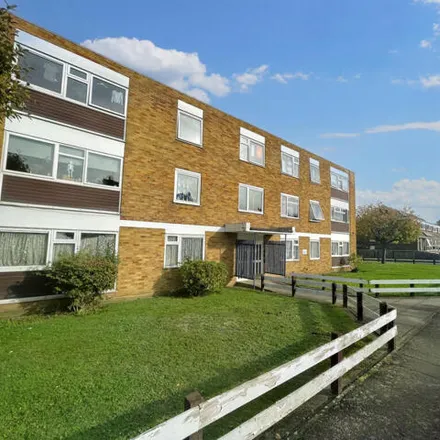 Rent this 2 bed apartment on Gateacre Court in 79 Granville Road, London