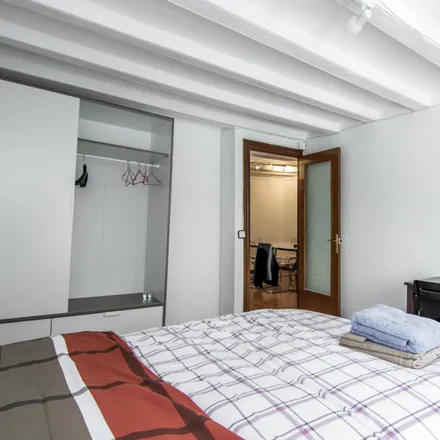 Image 5 - Carrer de la Riera Alta, 42, 08001 Barcelona, Spain - Room for rent