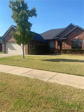 Rent this 3 bed house on 609 Southwest 151st Street in Oklahoma City, OK 73170