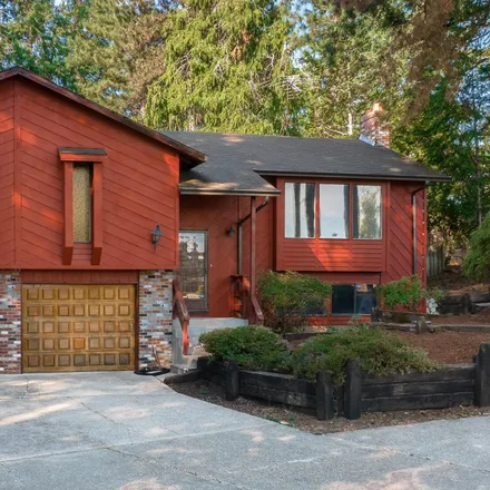 Buy this 3 bed house on 14913 Southeast Barkley Court in Damascus, Clackamas County