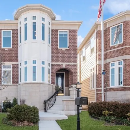 Buy this 5 bed house on 6079 North Sauganash Avenue in Chicago, IL 60646