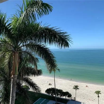 Rent this 2 bed condo on unnamed road in Naples, FL 34103