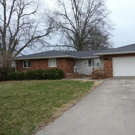 Image 1 - 414 5th Street, Farmersville, Montgomery County, IL 62533, USA - House for sale