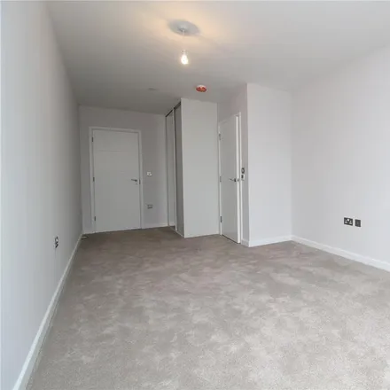 Image 5 - Ingrave House, Cathedral Place, Warley, CM14 4ES, United Kingdom - Apartment for rent