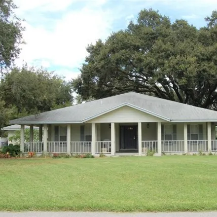 Buy this 4 bed house on 204 Sparkling Court in Polk County, FL 33823