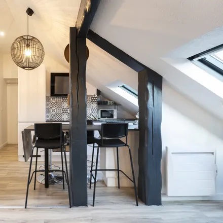 Rent this 2 bed apartment on 5 Rue Antoine Louis in 57000 Metz, France
