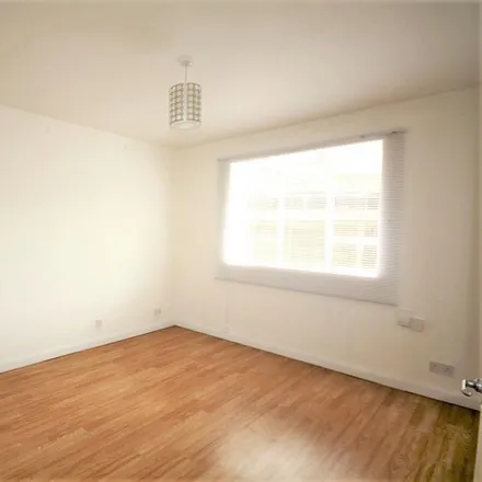 Image 3 - Kinloch Street, London, N7 7LN, United Kingdom - Apartment for rent