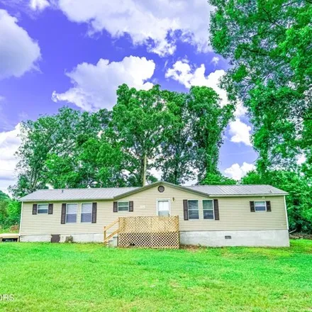 Buy this studio apartment on 665 Sharps Chapel Rd in Sharps Chapel, Tennessee