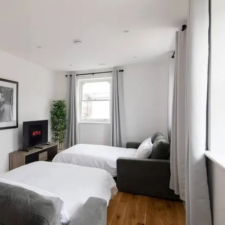 Rent this 2 bed apartment on London in NW1 8PR, United Kingdom