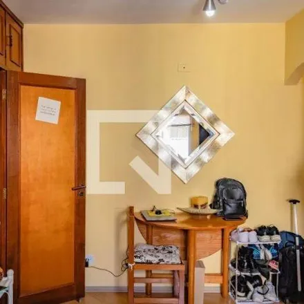 Buy this 1 bed apartment on Avenida Afonso Mariano Fagundes in Vila da Saúde, São Paulo - SP