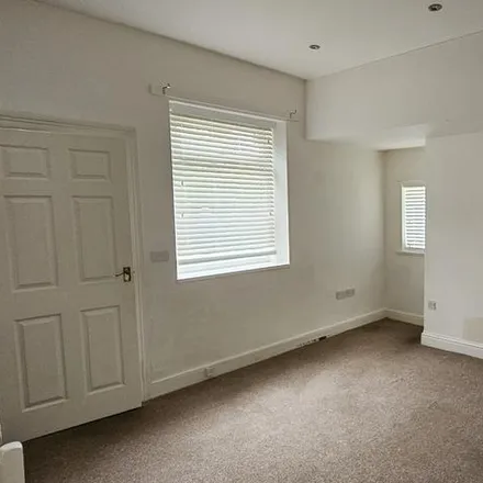 Image 3 - North Avenue, Newcastle upon Tyne, NE5 5HY, United Kingdom - Duplex for rent