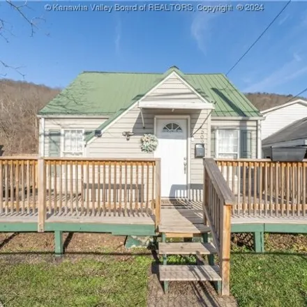 Buy this 3 bed house on 563 Main Avenue in Nitro, WV 25143