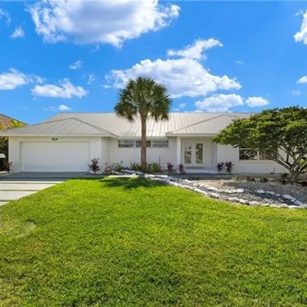 Image 3 - 454 Flamingo Ave, Naples, Florida, 34108 - House for sale