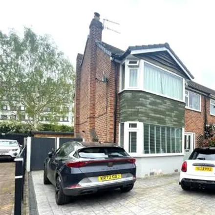 Buy this 3 bed duplex on 32 Lorna Road in Cheadle Hulme, SK8 5BJ