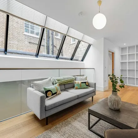 Rent this 2 bed apartment on Montague House in Ossington Buildings, London