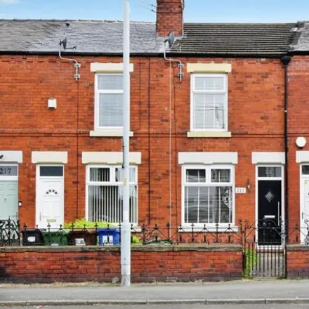 Buy this 2 bed townhouse on 221 Turncroft Lane in Stockport, SK1 4BN