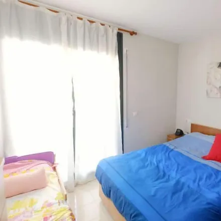 Image 4 - 43300 Mont-roig del Camp, Spain - Apartment for rent