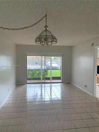 Image 2 - 4155 Northwest 90th Avenue, Coral Springs, FL 33065, USA - Condo for rent