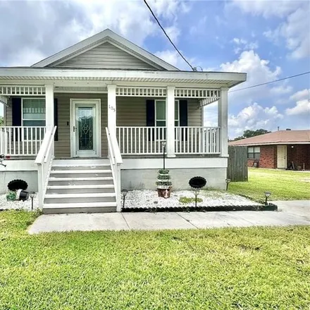 Image 2 - 125 Concord Street, Belle Chasse, Plaquemines Parish, LA 70037, USA - House for sale